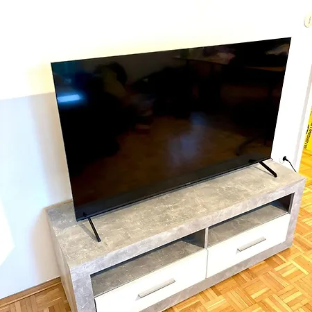 Апартаменты Balkonwohnung Neben Mol-bio Грац