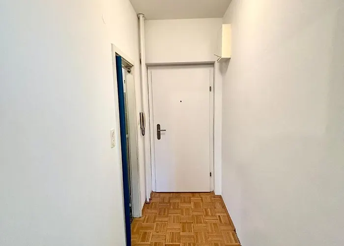 公寓 Balkonwohnung Neben Mol-bio